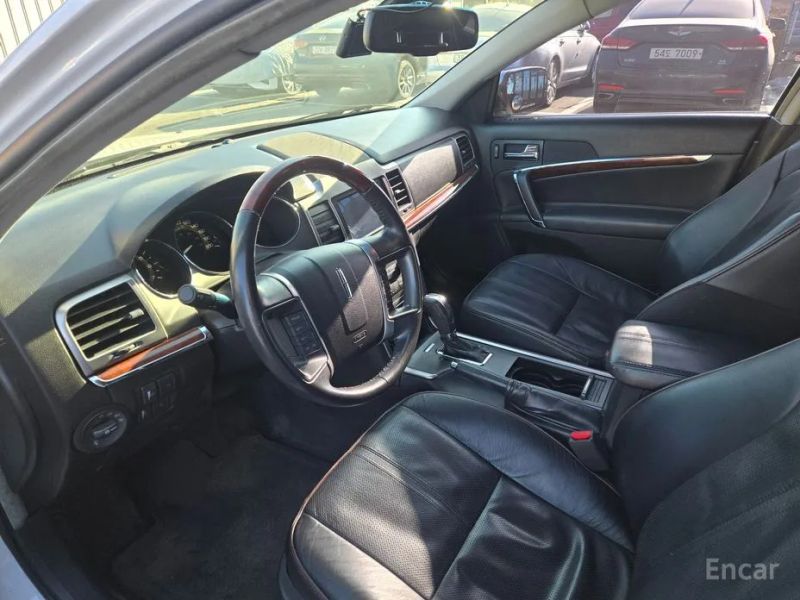 Lincoln MKZ