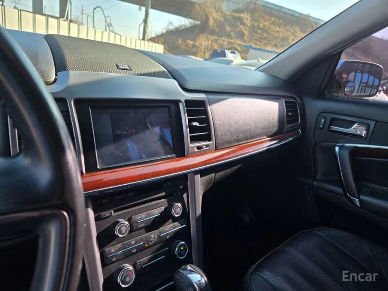 Lincoln MKZ