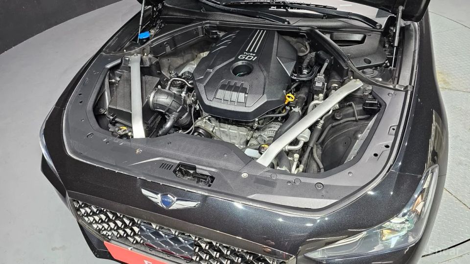Genesis G70
