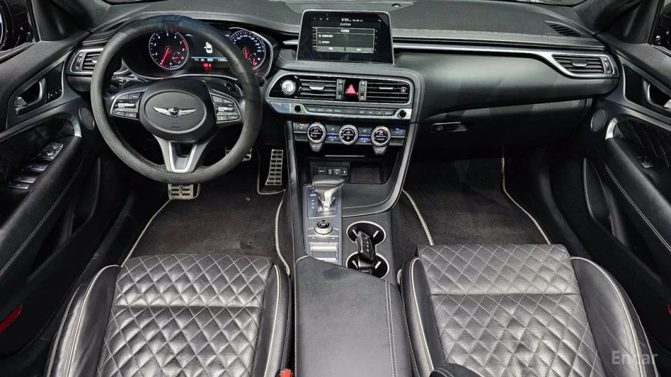 Genesis G70