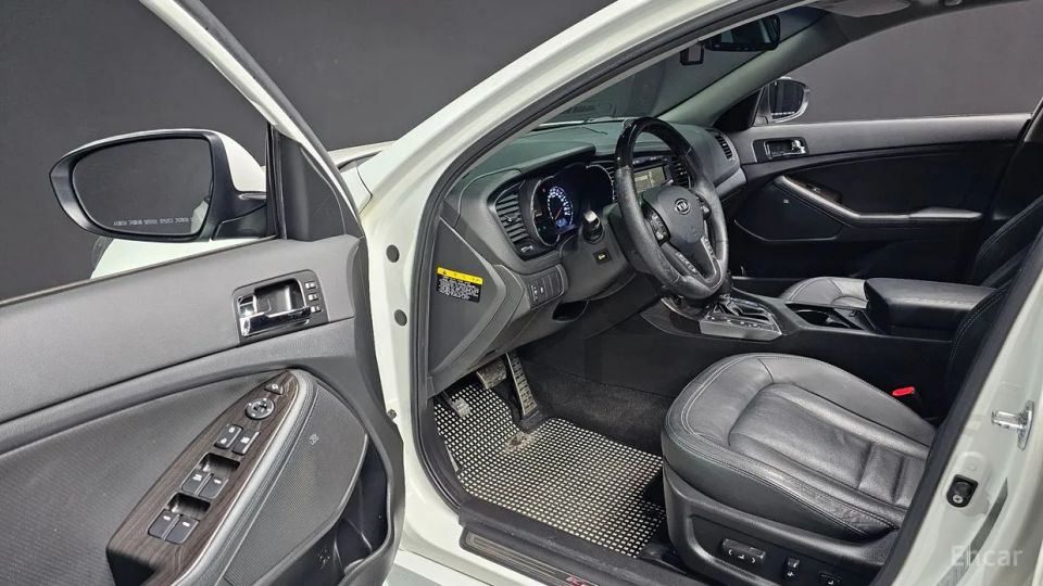 Kia K5