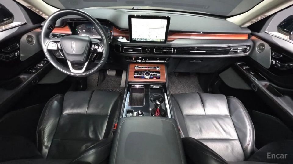Lincoln Aviator
