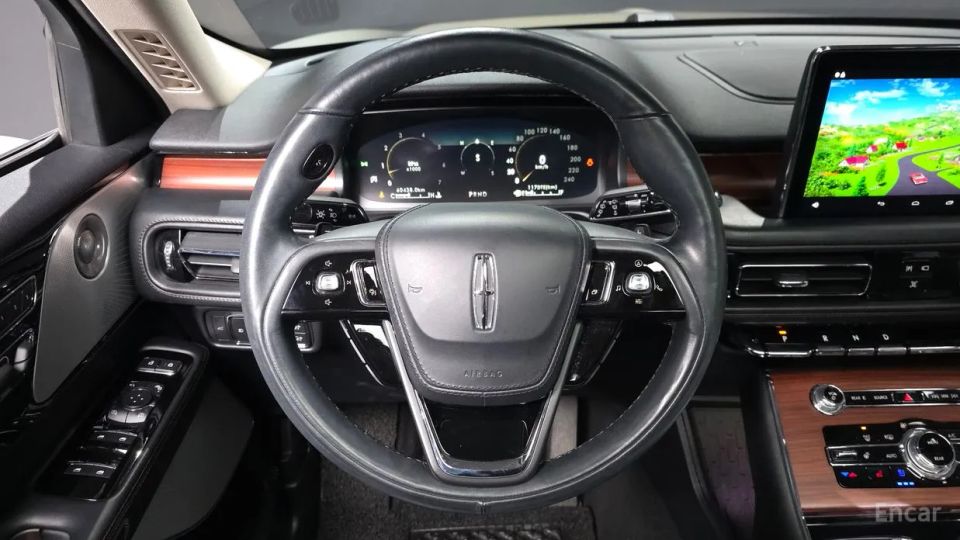 Lincoln Aviator