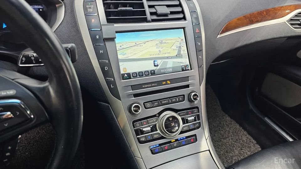 Lincoln MKZ