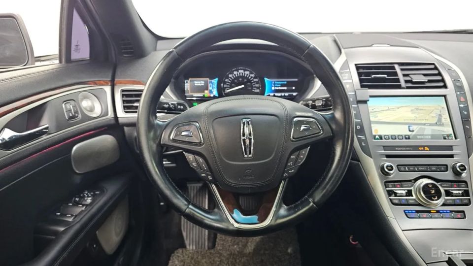 Lincoln MKZ
