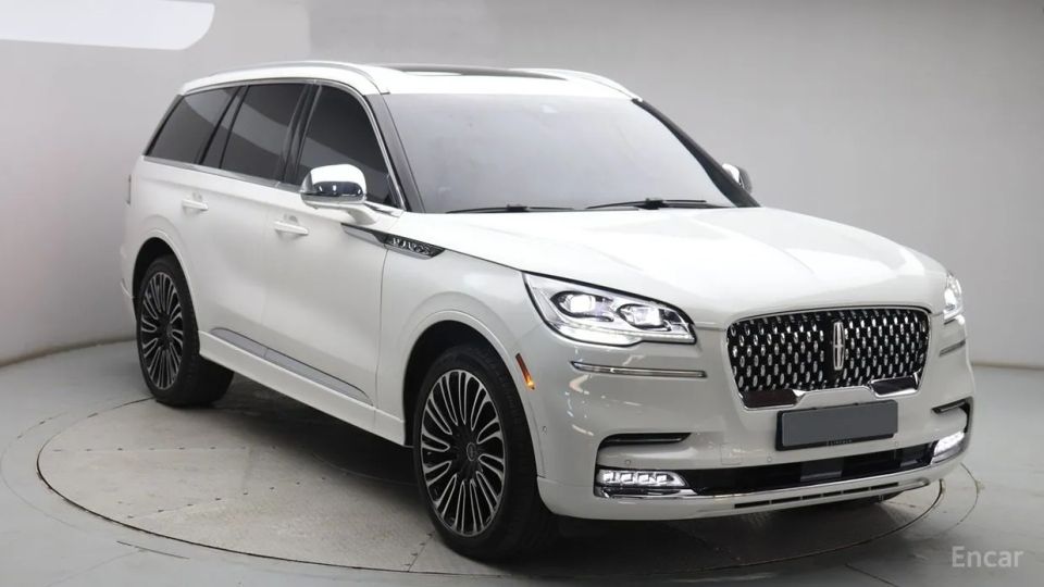Lincoln Aviator