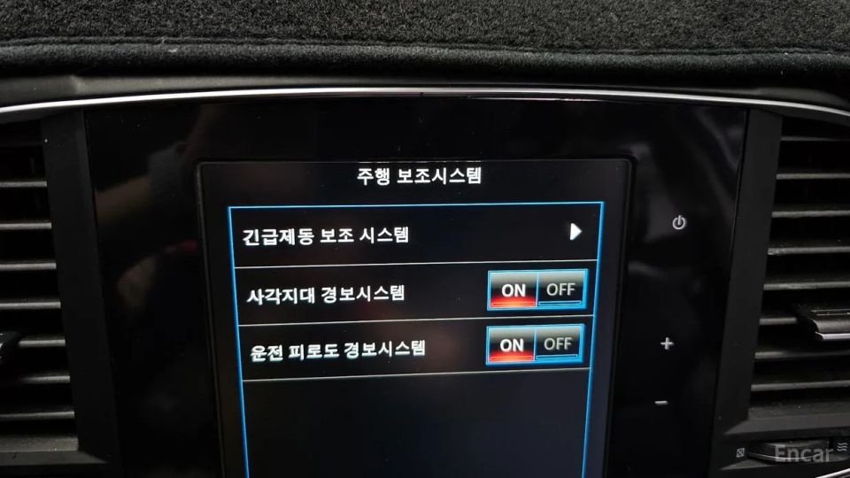 Renault-KoreaSamsung QM6