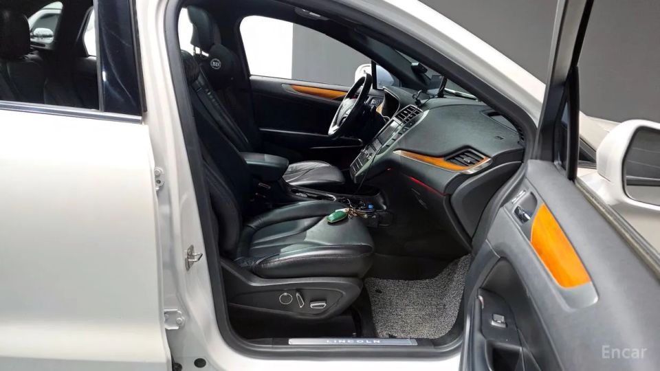 Lincoln MKC