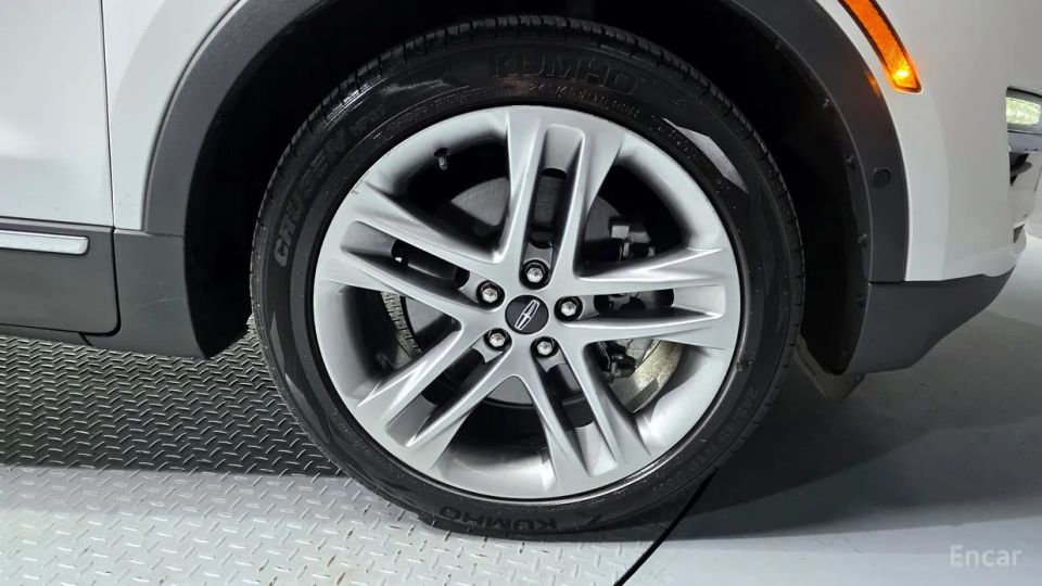 Lincoln MKC