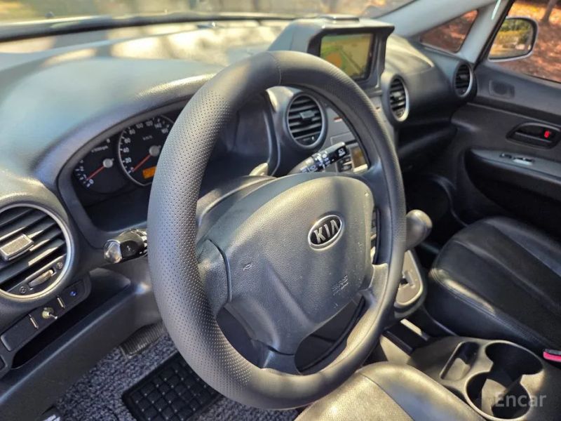Kia Carens