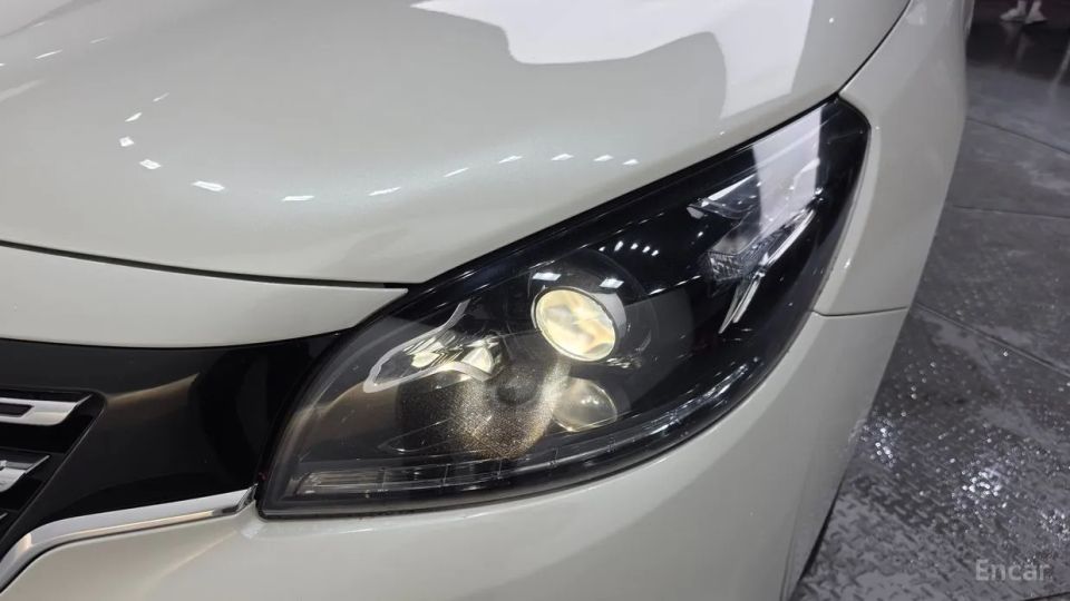 Renault-KoreaSamsung SM7