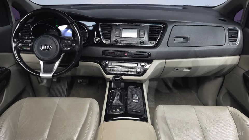 Kia Canival