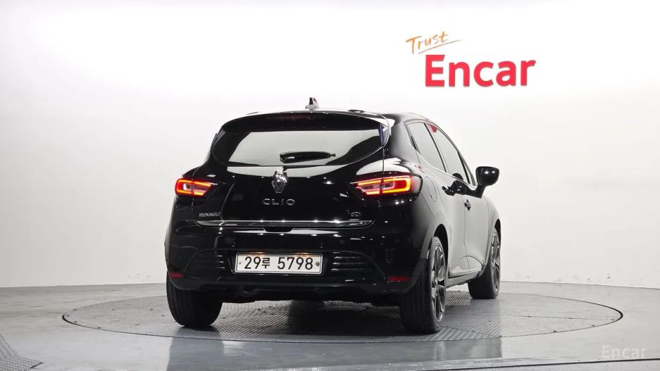 Renault-KoreaSamsung Cilo