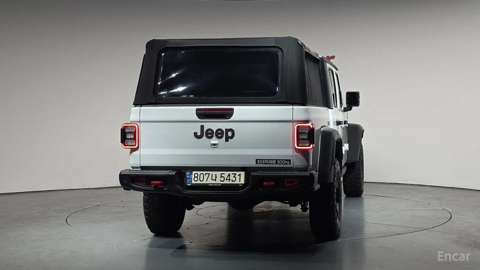 Jeep gladiator
