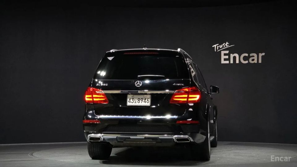Mercedes-Benz GL-Class