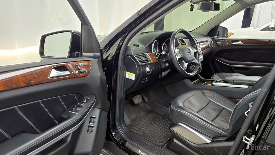 Mercedes-Benz GL-Class