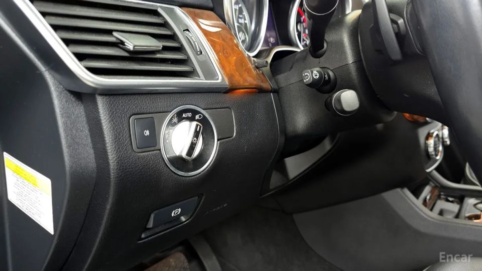Mercedes-Benz GL-Class
