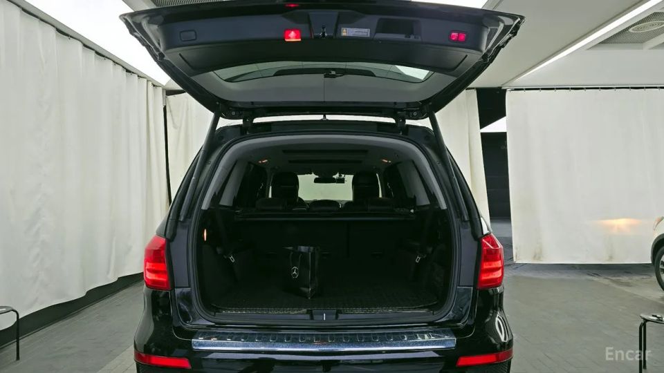 Mercedes-Benz GL-Class