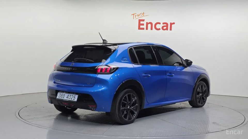 Peugeot 208