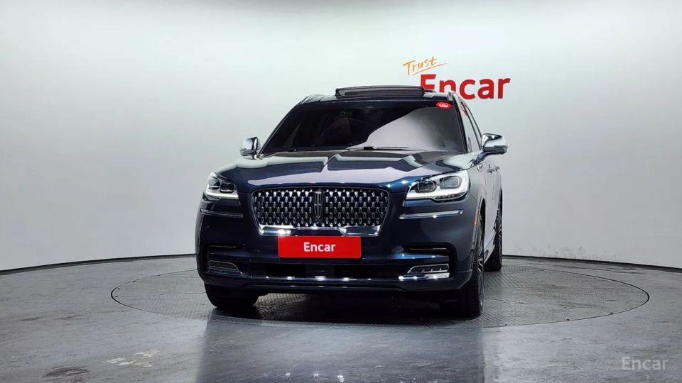 Lincoln Aviator
