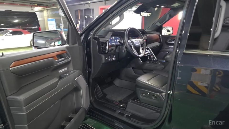 GMC Sierra