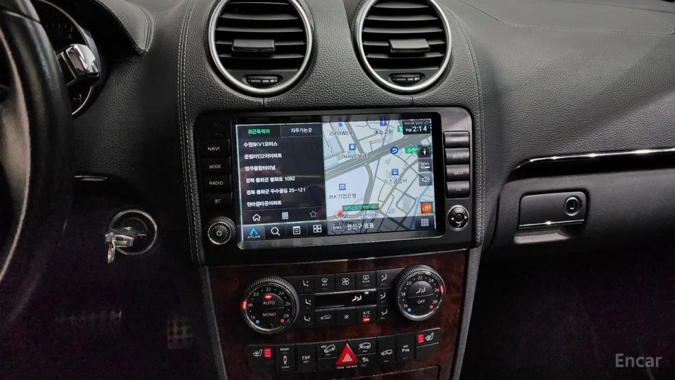 Mercedes-Benz M-class