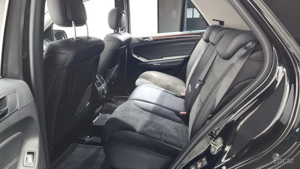 Mercedes-Benz M-class