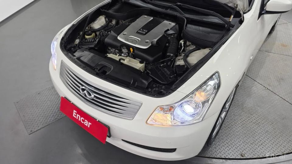 Infiniti G