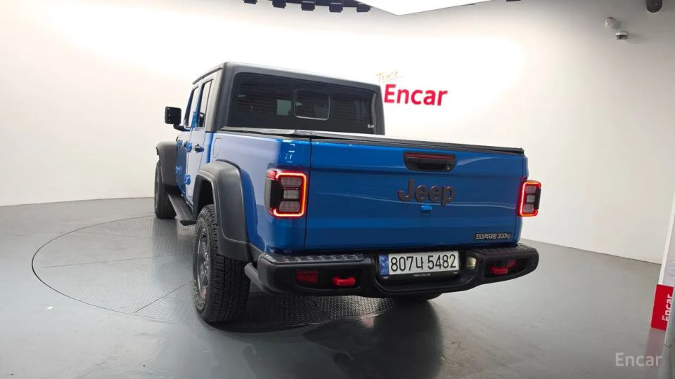 Jeep gladiator