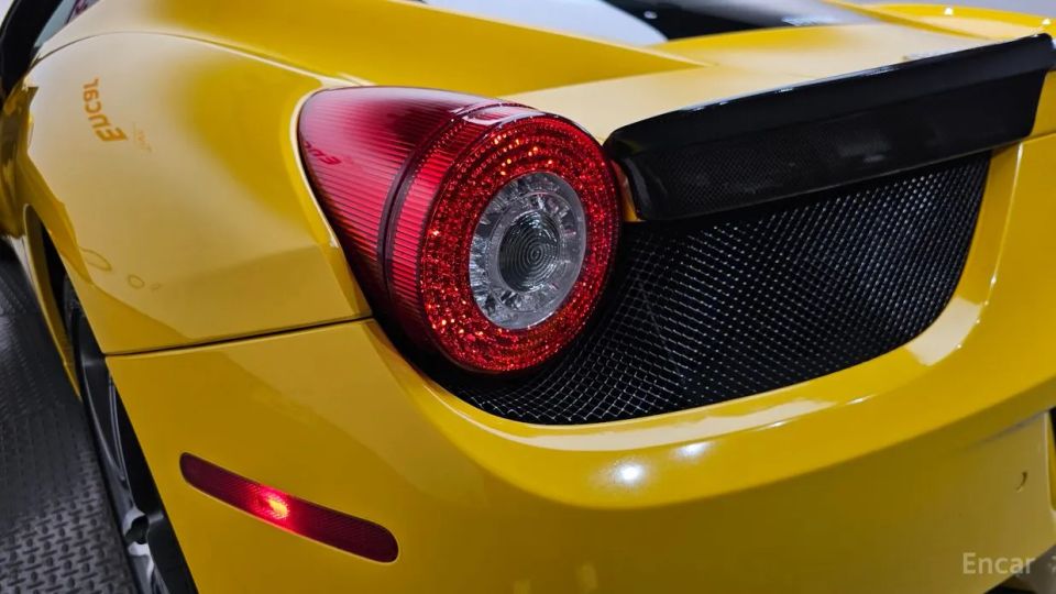 Ferrari 458