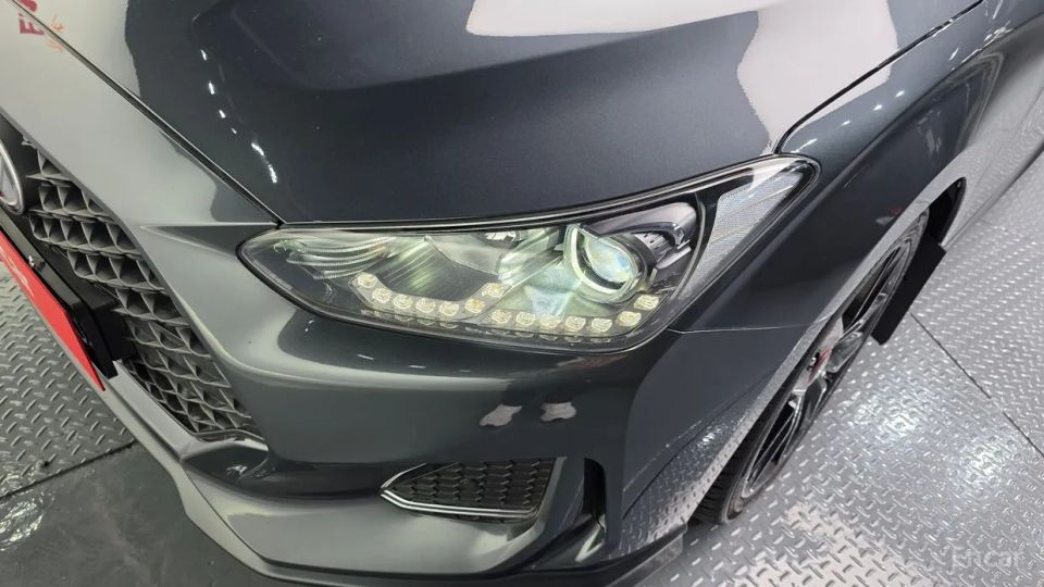 Hyundai Veloster