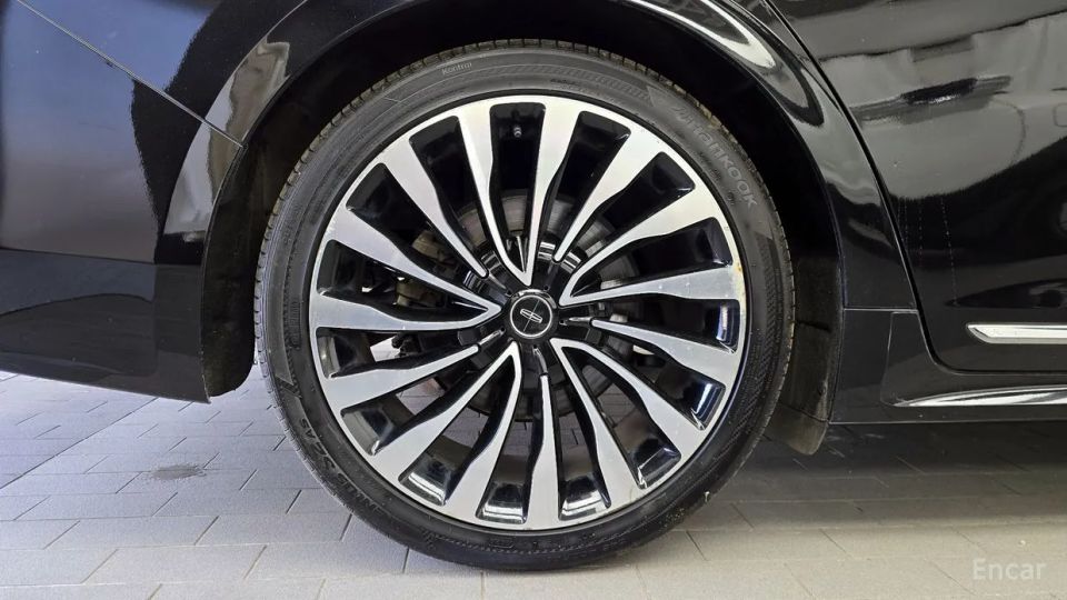 Lincoln Continental