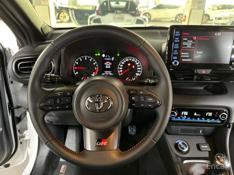 Toyota Yaris(Vitz)