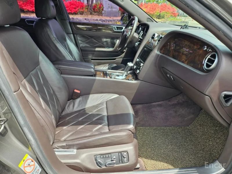 Bentley Flying Spur