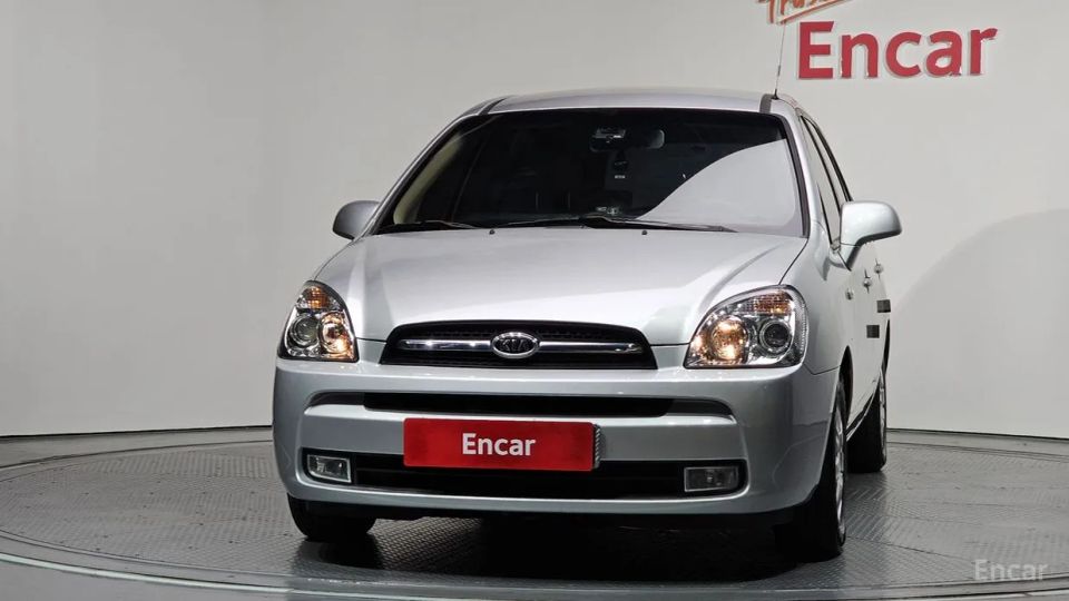 Kia Carens