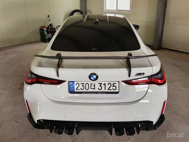 BMW M4