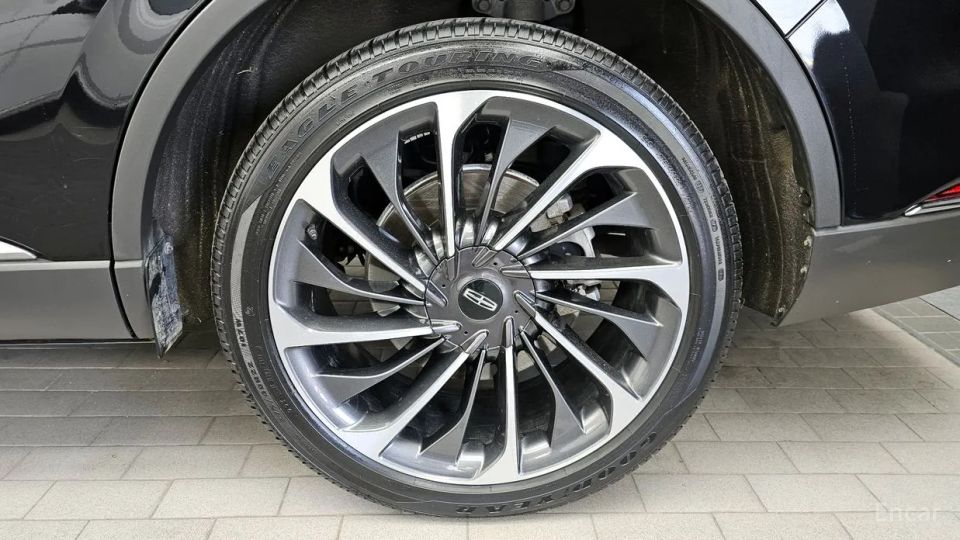 Lincoln Aviator