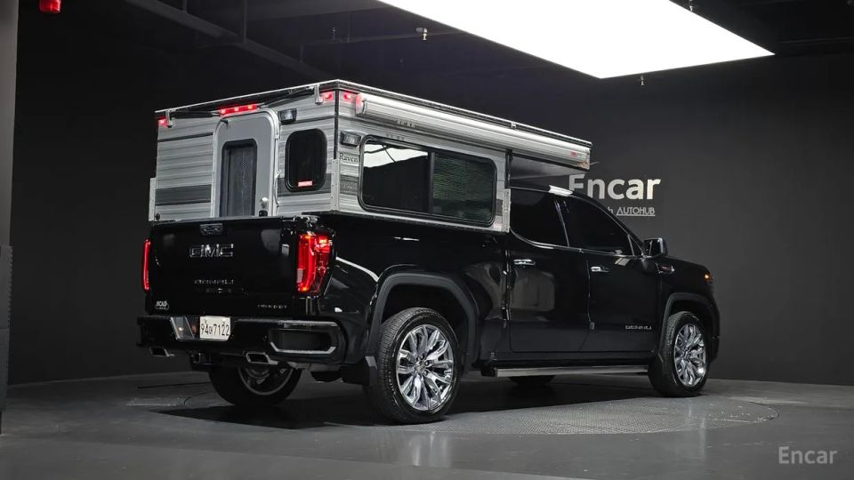 GMC Sierra