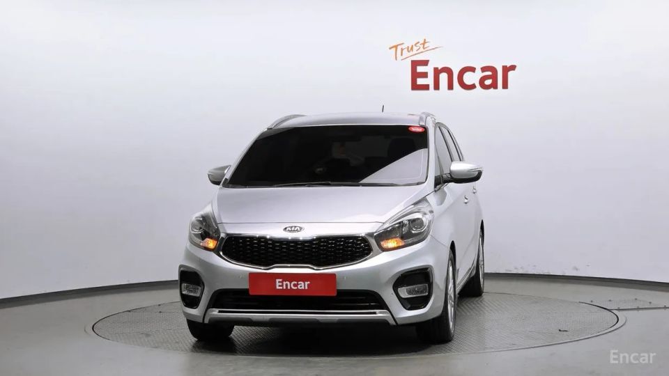 Kia Carens
