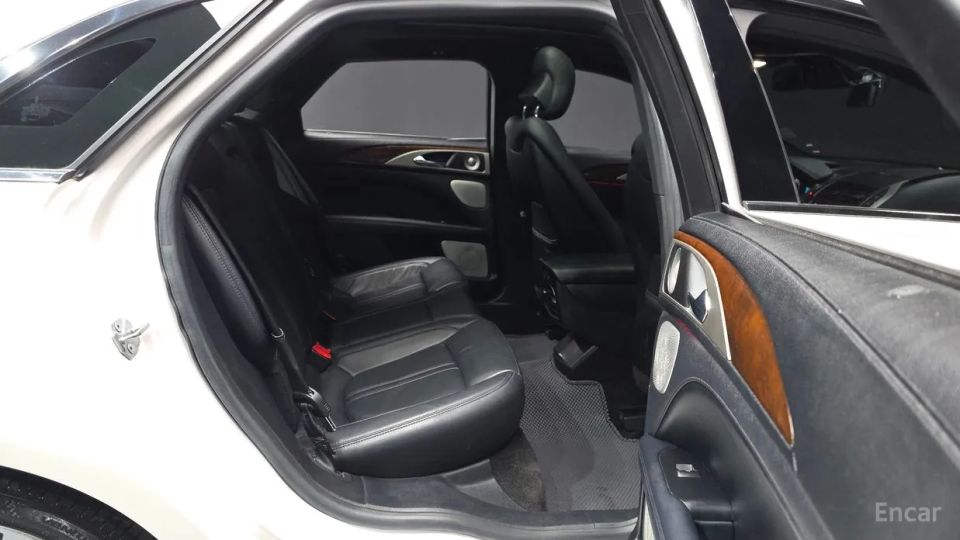 Lincoln MKZ