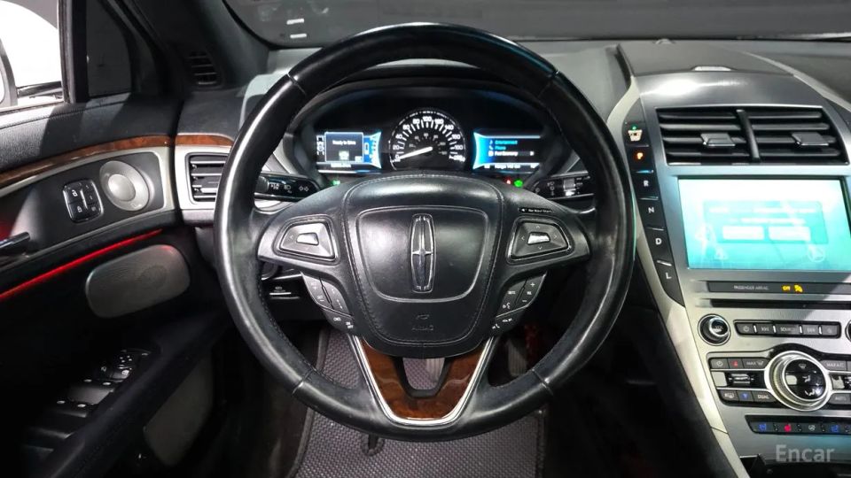 Lincoln MKZ