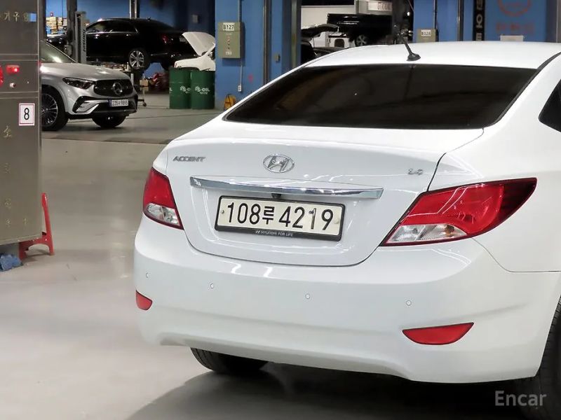 Hyundai Accent