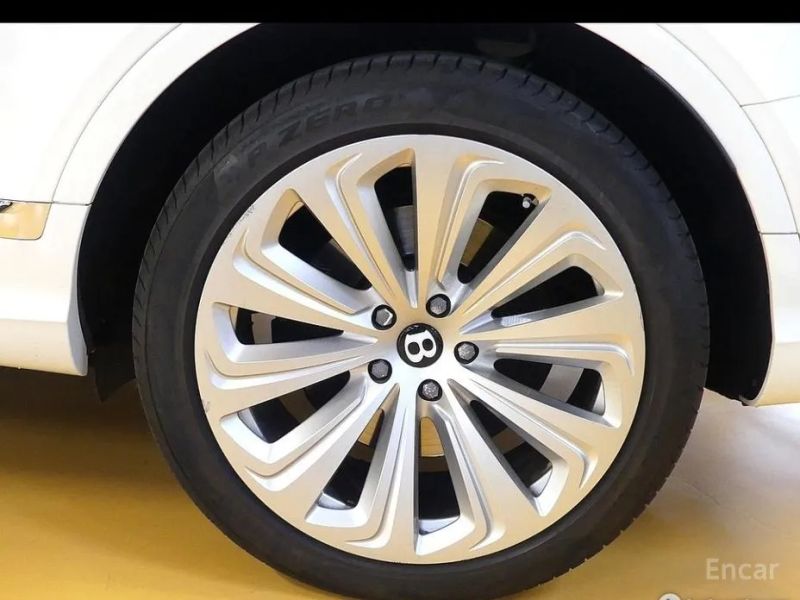 Bentley Bentayga