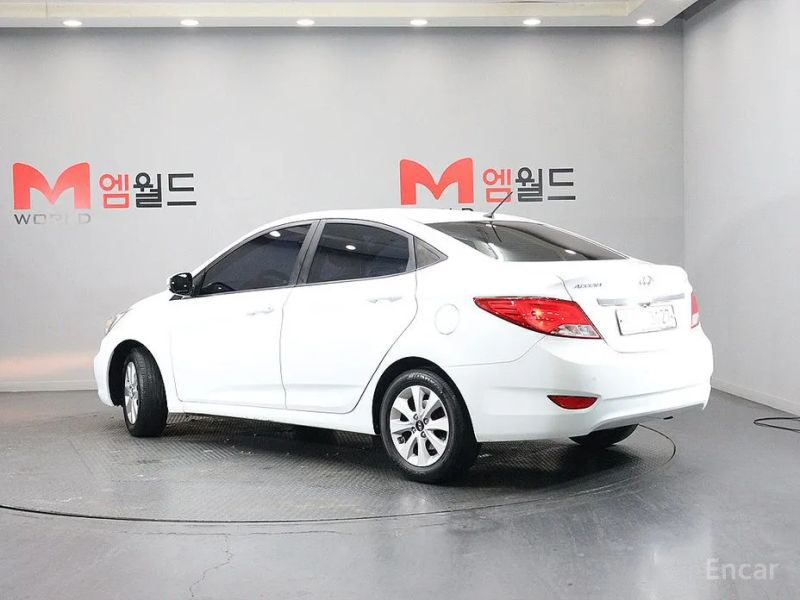 Hyundai Accent