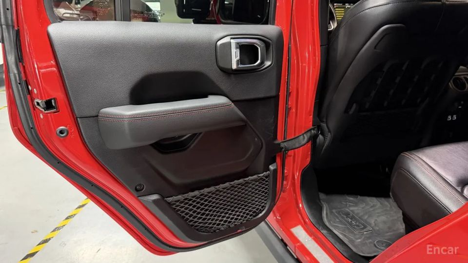 Jeep gladiator