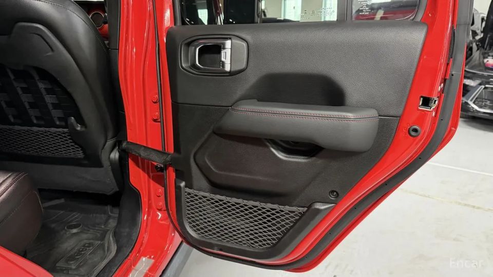 Jeep gladiator