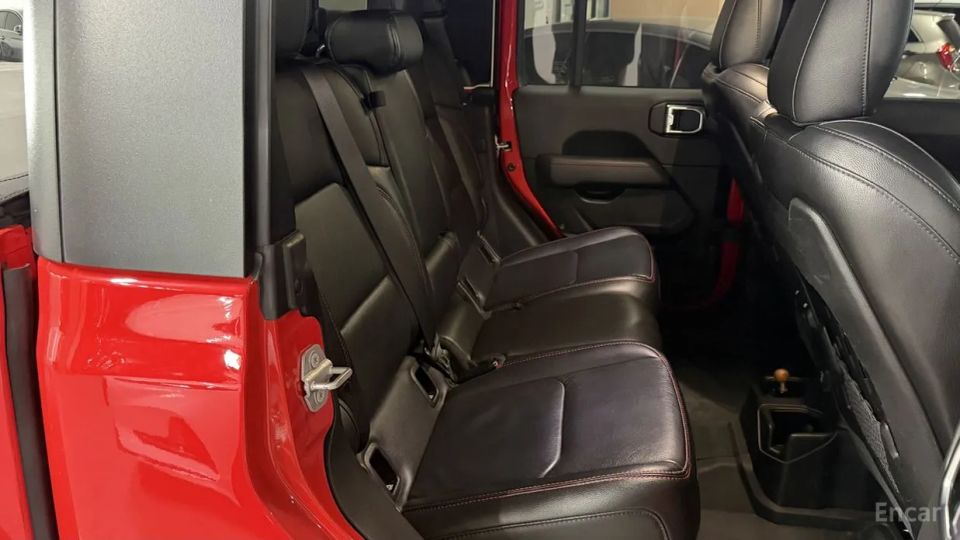 Jeep gladiator