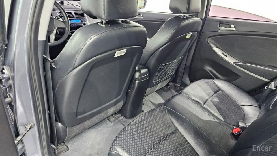 Hyundai Accent