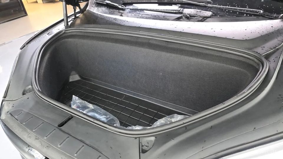 Tesla model-x
