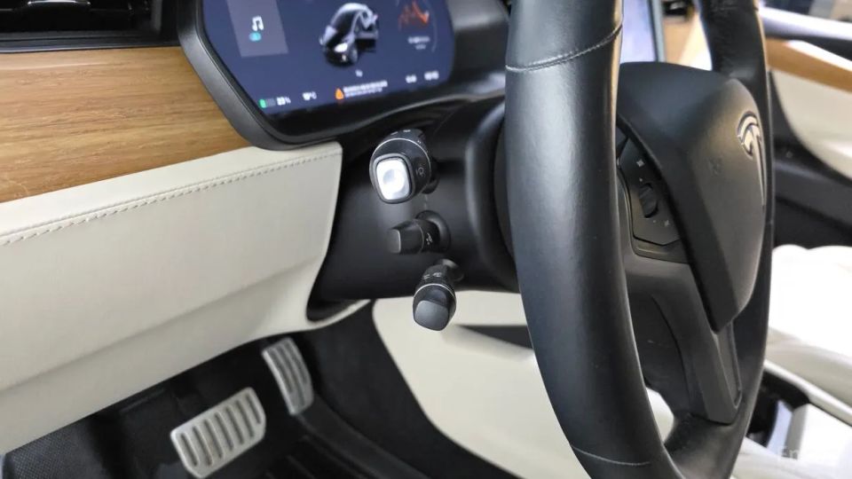 Tesla model-x
